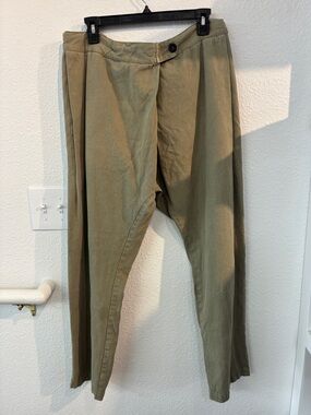 Men's Olive Green Casual Chinos